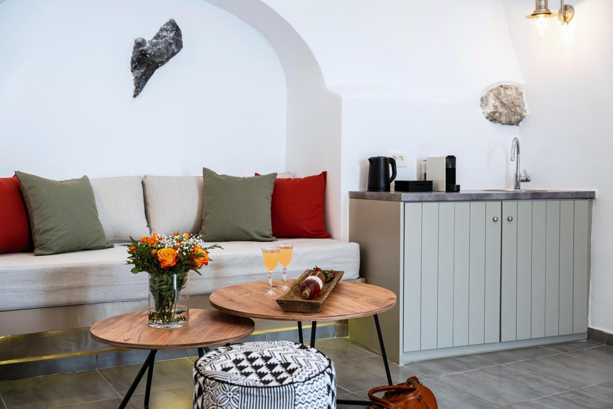 Mardanza Krokos Suites Imerovígli Kültér fotó